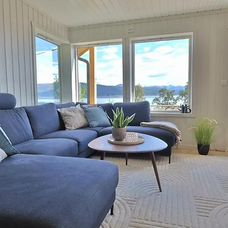 In - Perfect For Northern Lights And Midnight Sun Сasa de vacaciones