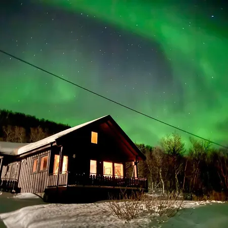 In - Perfect For Northern Lights And Midnight Sun Tromsø